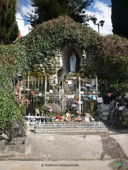 Gruta de Lourdes - Puerto Varas - Lagos Andinos