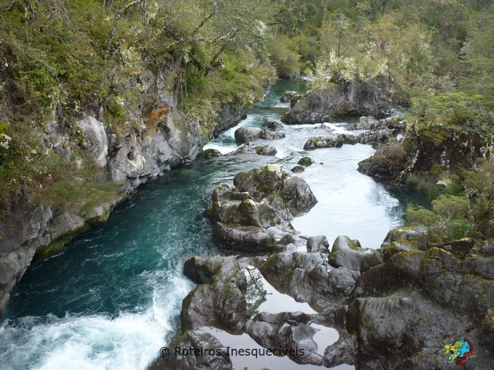 Saltos de Petrohue - Lagos Andinos