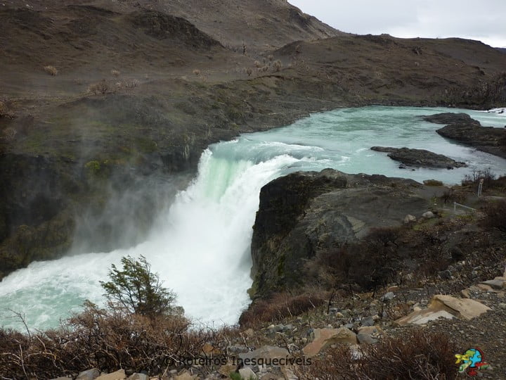 Salto Grande - Torres del Paine - Patagonia Chilena