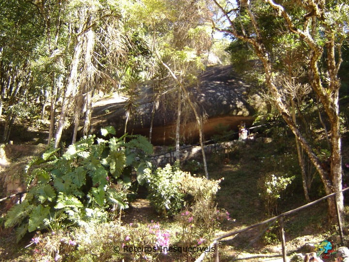 Gruta dos Crioulos - Campos do Jordao