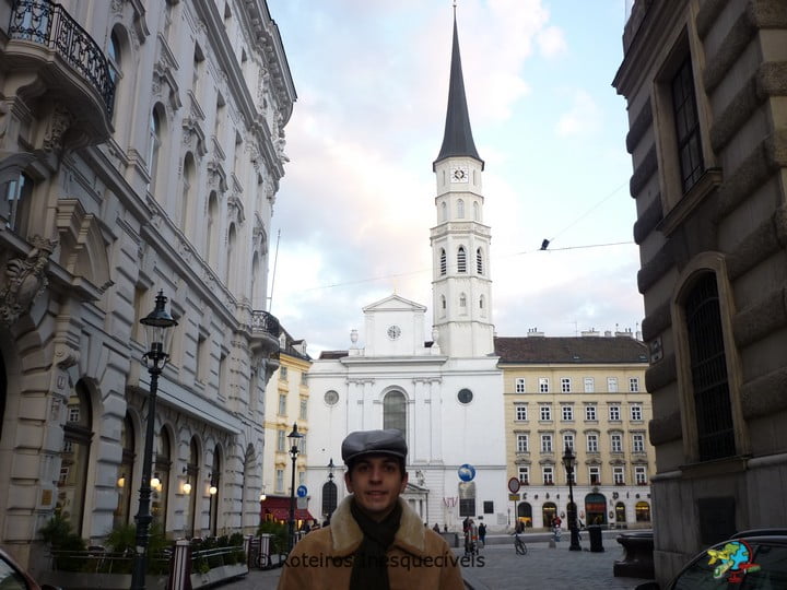 Michaelerkirche - Viena - Austria