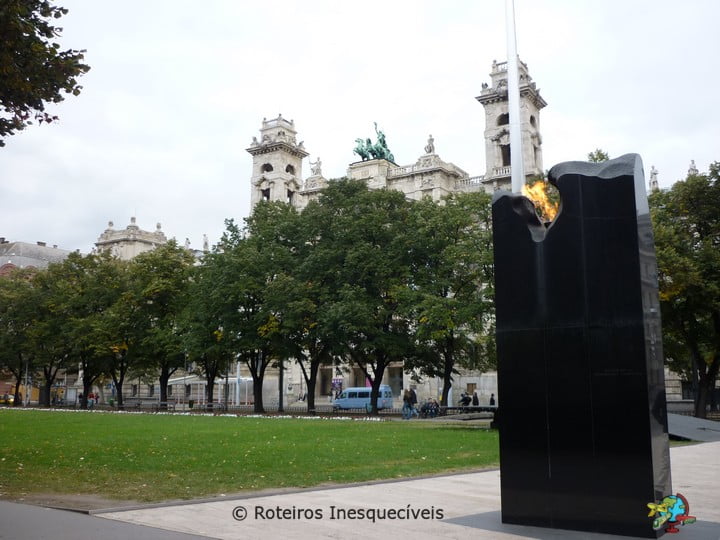 Monumento Revolução 1956 - Budapeste - Hungria