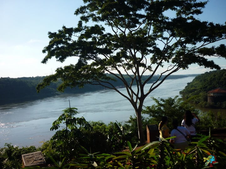 Marco Tres Fronteiras - Puerto Iguazu - Argentina