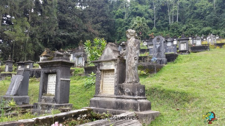 Cemiterio - Rota do Enxaimel - Pomerode - Santa Catarina