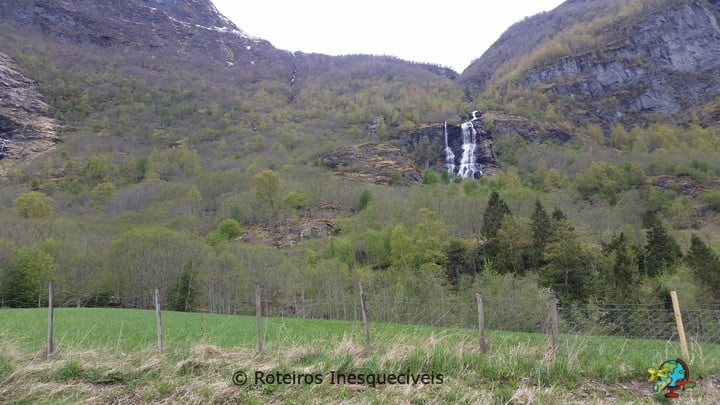 Brekkefossen - Flam - Noruega