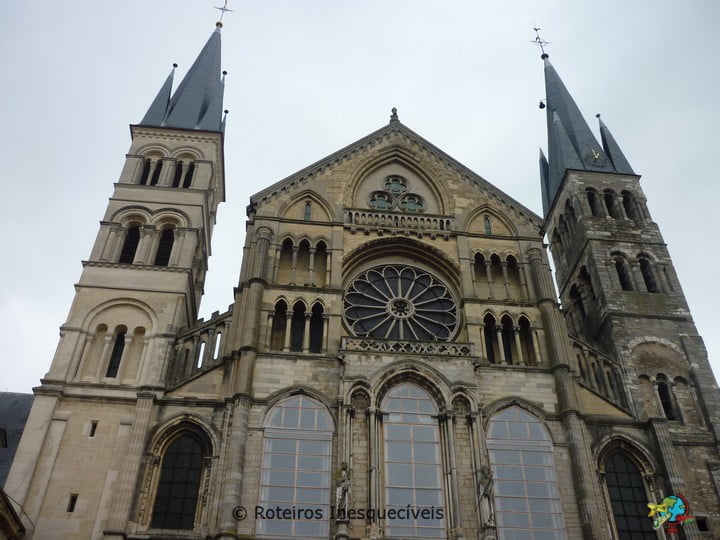Basilica St Remi - Reims - Franca
